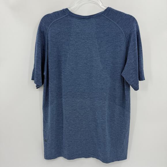 LULULEMON Mens Short Sleeve Technical Shirt Size L Blue Lightweight Athletic Top - Picture 3 of 7